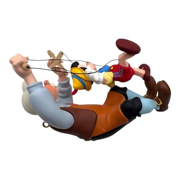 Hallmark Keepsake Ornament Disney Pinocchio & Geppetto 1999 Walt Disney Figure - Picture 3 of 5